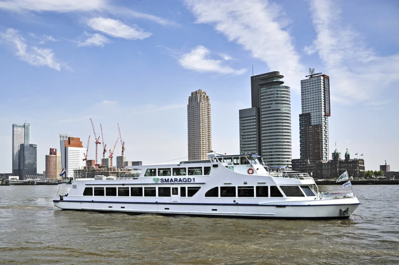 fsr-x-star-boat-trip-msc-finance-investments-2024.webp